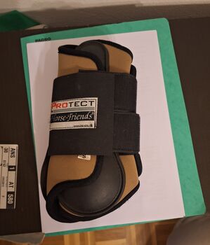 Beinschutz, Manuela Schmiedhofer , Tendon Boots, Obdach