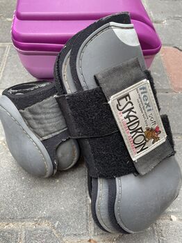 Gamaschen Streichkappen Eskadron grau WB, Eskadron , Julia, Tendon Boots, Herten