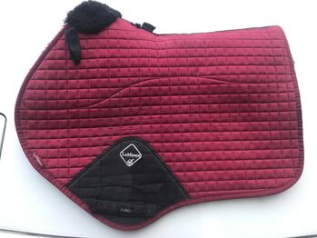 Lemieux Half Wool L CC Mulberry/Burgundy Pad, LeMieux , Sam, Other Pads, Rochford 