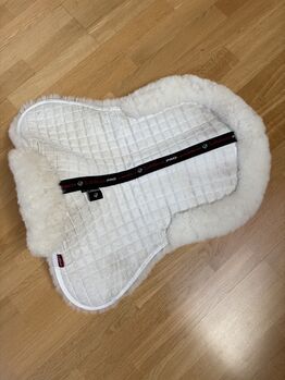 Lemieux Lammfellpad Dressur weiß L, Lemieux Lammfellpad Dressur, Helena , Other Pads, Krefeld