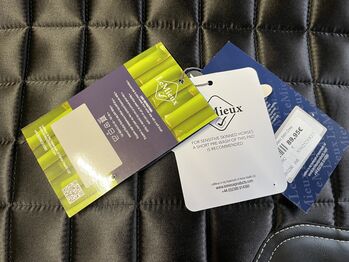 LeMieux Loire Classic neu! LeMieux Classic Satin Dressage 