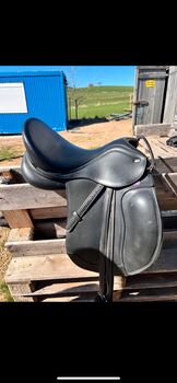 Letek Dressursattel 18 Zoll, Letek  Smooth S-Line Tekna, G.G, Dressage Saddle, Oberaula