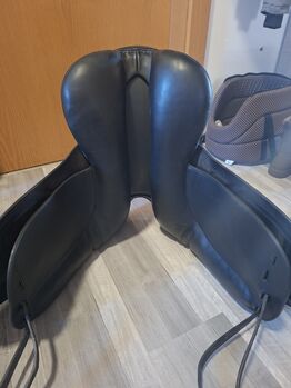 Niedersüß Ouvertüre plus Niedersüß Dressur