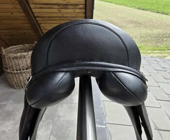 Loxley by Bliss Dressur 17,5 Zoll Loxley by Bliss 