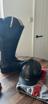 Made in Italy New boots and carbon fiber helmet, Tattini, Antonio Gullo, Reitstiefel, Peterborough 