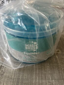 Magic Brush EquiMint Kühlgel 500ml, Magic Brush, Lisa, Pflegeprodukte, Frickenhausen