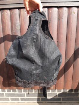 Fliegenmaske Größe L mit Ohrenausschnitt, schwarz, AJ, Ochrona koni przed owadami , Norderstedt