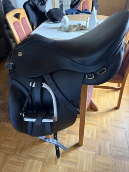 Massimo Tölt 2 Gangpferdesattel 17,5 Zoll
