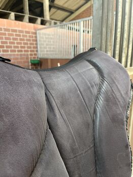 Barefoot physio ride on pad schwarz Barefoot Ride on physio pad 