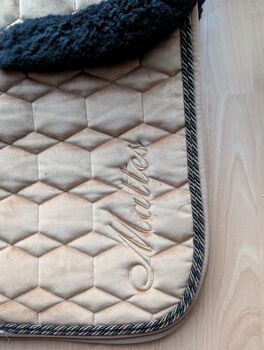 Mattes Samt Schabracke Gr. L Dressur Mattes