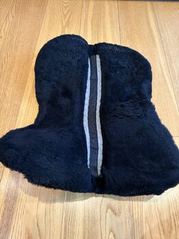Mattes Sheepskin Saddle Half Pad – Black – Size M