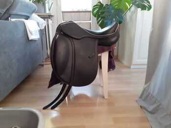 Maxflex Dressursattel Emilio Premium 17 Zoll, Maxflex Emilio Premium, S. Schneider, Dressage Saddle, Gundelfingen