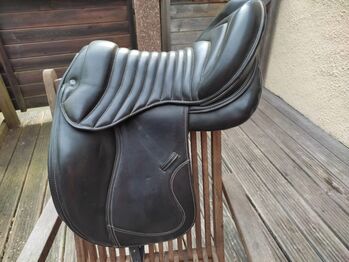 Maxflex Dressursattel Modell Fado in schwarz; Reitsattel, Maxflex Fado, Mario, Dressage Saddle, Altenberg/Hirschsprung