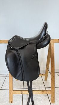 Maxflex Leonhard Dressursattel 17,5 Zoll, Maxflex Leonhard premium , Louisa N., Dressage Saddle, Baesweiler 