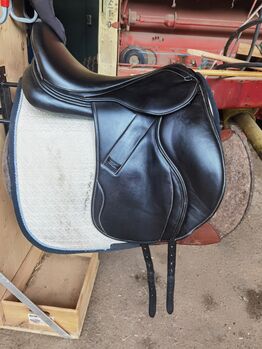 Maxflex Remonte 17,5 Dressursattel, Maxflex Remonte, Natascha , Dressage Saddle, Wald-Michelbach 