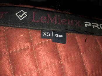 Mini Suede Jump Square Sienna Lemieux