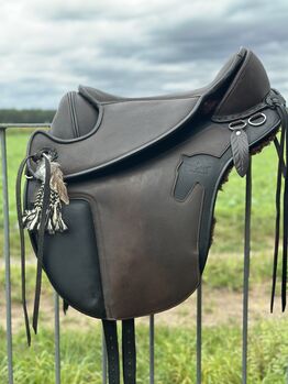 Neuwertiger Barefoot Cherokee Sattel Gr2  mit viel Zubehör Barefoot Cherokee Sattel Cherokee Sattel Gr.2