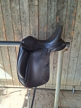 Monoblatt Dressursattel Patrick Saddlery 17 MW (wie Custom), Patrick Saddlery  Leggero, Maresa, Dressursattel, Pfullingen