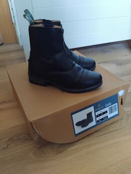Moretta Kids boots, E35, like new Moretta