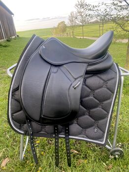 🍀Morgenroth Classic Sattel 17,5“ -  1 Jahr alt!🍀, Kriemhild Morgenroth Morgenroth Classic , Bettina , Dressage Saddle, München