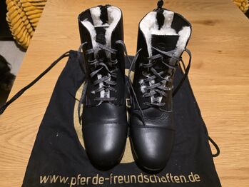Fast funkelnagelneu- 1 x getragen! Lammfellgefütterte Stiefeletten von Südwind, Südwind, Brigitta, Jodhpur Boots, Eisgarn