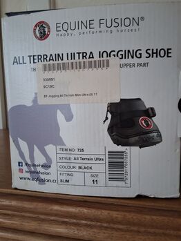 Nagelneue Equine Fusion All Terrain Ultra Gr11 slim, Equine Fusion All Terrain Ultra, Conny , Hufschuhe & Krankenschuhe, Kelkheim (Taunus)