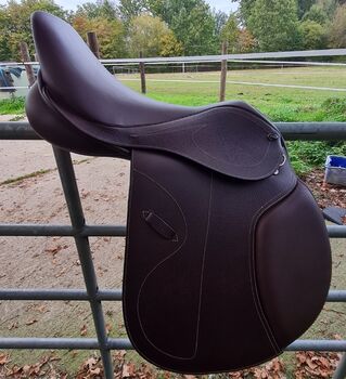 Neu vss springsattel  braun 18 Zoll sattel springpferd, HKM Canyon, Jana Zapf, Springsattel, Herford