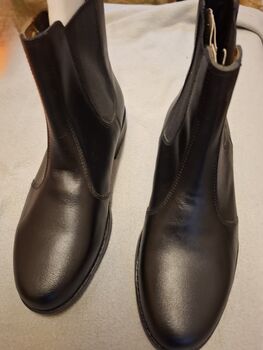 Neue Stiefeletten, Denise , Reitstiefeletten, Berlin