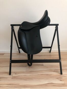 Neuwertiger Cobra Dressursattel 17,5', Cobra, Saskia Nowottny , Dressursattel, Poppenhausen 