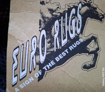 Neue Fliegendecke 145 cm. Euro Rugs