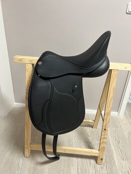 NEU / Kieffer / Dressursattel / Göteborg / Größe 1 (17'') / schwarz, Kieffer Göteborg, Amelie, Dressage Saddle, Grünwald