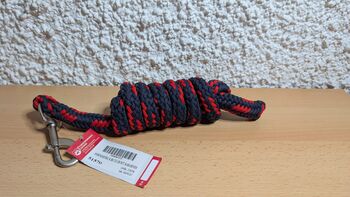 Führstrick Anbindeseil neu von loesdau mit Karabiner Farbe: blau/rot loesdau