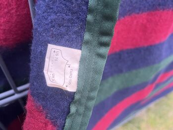 NEWMARKET Woll-Abschwitz-/Paradedecke, brau-rot-grün gestreift NEWMARKET