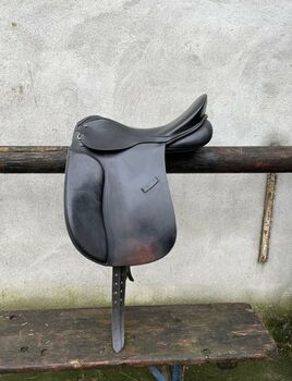 Nico Dressursattel 17 Zoll, Nico , M. B., Dressage Saddle, Feuchtwangen 