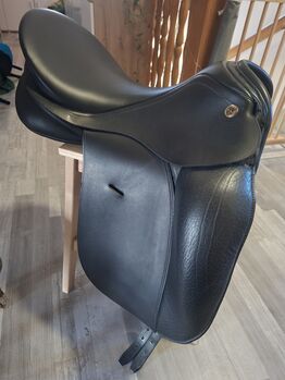 Niedersüß Ouvertüre plus, Niedersüß Dressur, Melanie, Dressursattel, Graz,02.Bez.:Sankt Leonhard