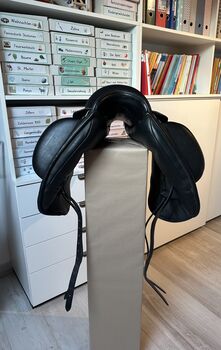 Custom Icon Flight Dressursattel, 17,5 Custom Icon Flight