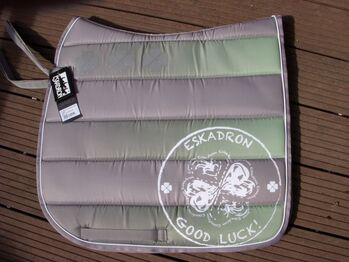 neues Dressurpad von Eskadron/Nici, Eskadron, Akinom, Dressage Pads, Bad Salzuflen