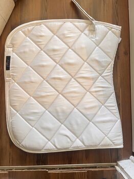 Neue unbenutzte weisse schabracke, Dorothea, Dressage Pads, Mistelbach