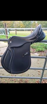 Neu vss springsattel Vielseitigkeitssattel 17 Zoll sattel springpferd Zaldi Belfort 