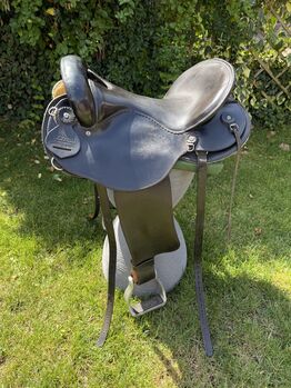 Nomad Western/Freizeit/Wanderreit Sattel Nomad