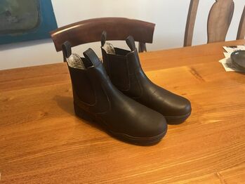 Neue Winterstiefellette, geöltes Leder, Größe 41, braun Steeds