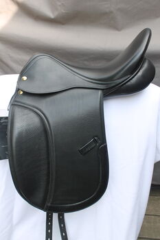 *NEU* Dressurattel Harry Dabbs Elegant Dressage, 17,5, Dabbs Elegant Dressage, BN, Siodła ujeżdżeniowe, Fredenbeck