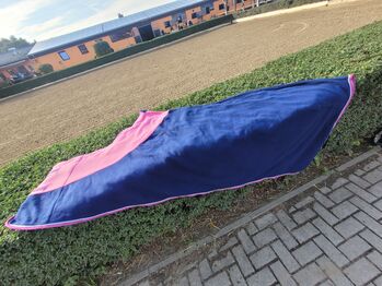Neue Abschwitzdecke von Pfiff 165cm blau rosa Pfiff