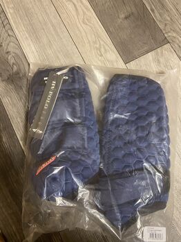 Neue Gamaschen, HVPolo, Jenny , Tendon Boots, Hanau 