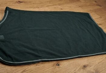 Neue Abschwitzdecke der FA. Horka Horka Abschwitzdecke