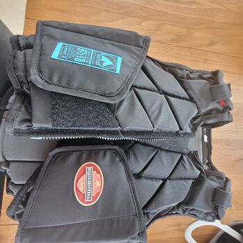 Child's back protector Tri level 3