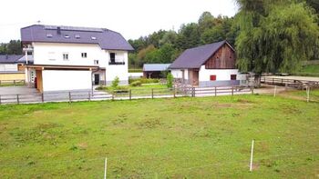 Österreich, Kärnten, Klopeinersee - Haus mit 6 Wohneinheiten und Pferdestall zu verkaufen!