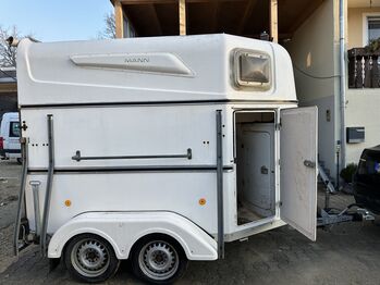 Alter Pferdeanhänger für Bastler oder Ersatzteile, Wöhrmann, Franziska Moll , Horse Trailers, Train