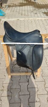 Verschiedene Sättel, Geli, Dressage Saddle, Grossbottwar