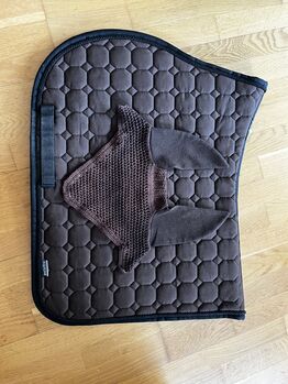 Nur 1x verwendet Edle Equiline Schabracke braun mit schwarzer Einfassung mit Fliegenhaube WB, Equiline  Octagon, Katrin, Dressage Pads, Hainbuch